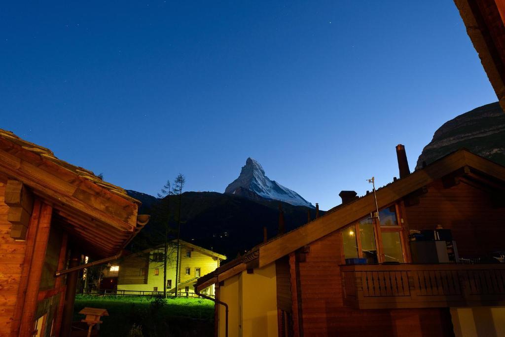 Casa Della Vita By Zermatt Premium Apartments Екстер'єр фото